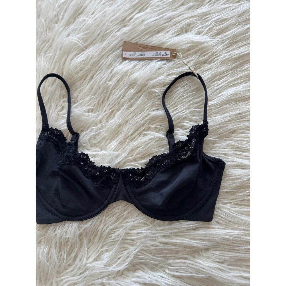 Skims Fits Everybody Lace Demi Underwire Bra Onyx Size 32DD - Picture 5 of 8